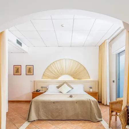 Rex Hotel