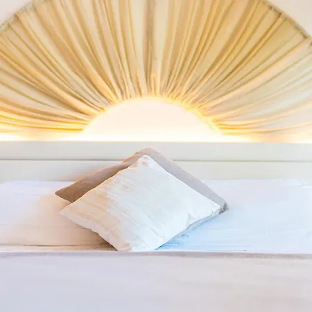 Rex Hotel