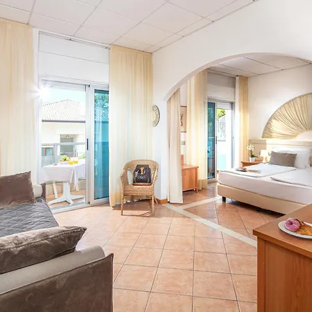 Rex Hotel