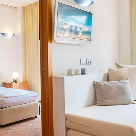 Rex 4* ליגננו סביאדורו