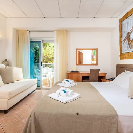 מלון Rex ליגננו סביאדורו